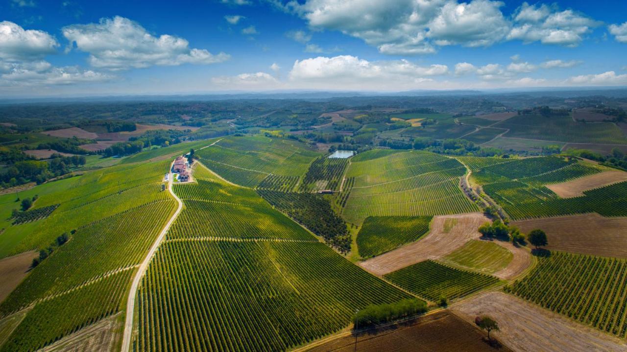 Montalbera Wine Suites Montemagno  Dış mekan fotoğraf